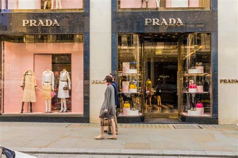 prada ranking|Ranking The 10 Most Popular Luxury Brands Online .